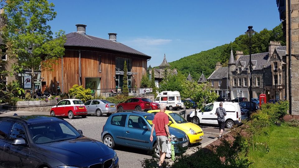 Slideshow 3 - Slide 1